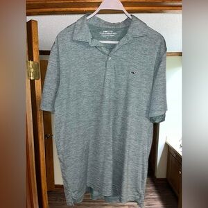 Vineyards Vines Polo. Size Large